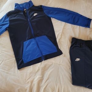 Kid's Nike Tracksuit Set Used